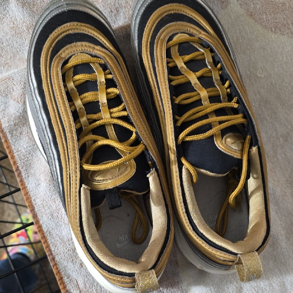 Nike Air Max 97 Metallic Gold and Black Athletic Sneakers Size 11 Mens